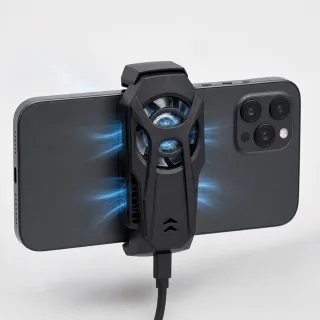 スマホ冷却ファンで発熱対策をするイメージ